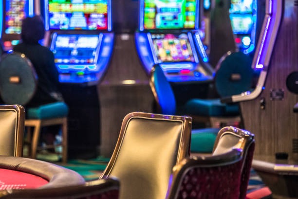 taxibet88 mobile interface showing sports betting and live casino options